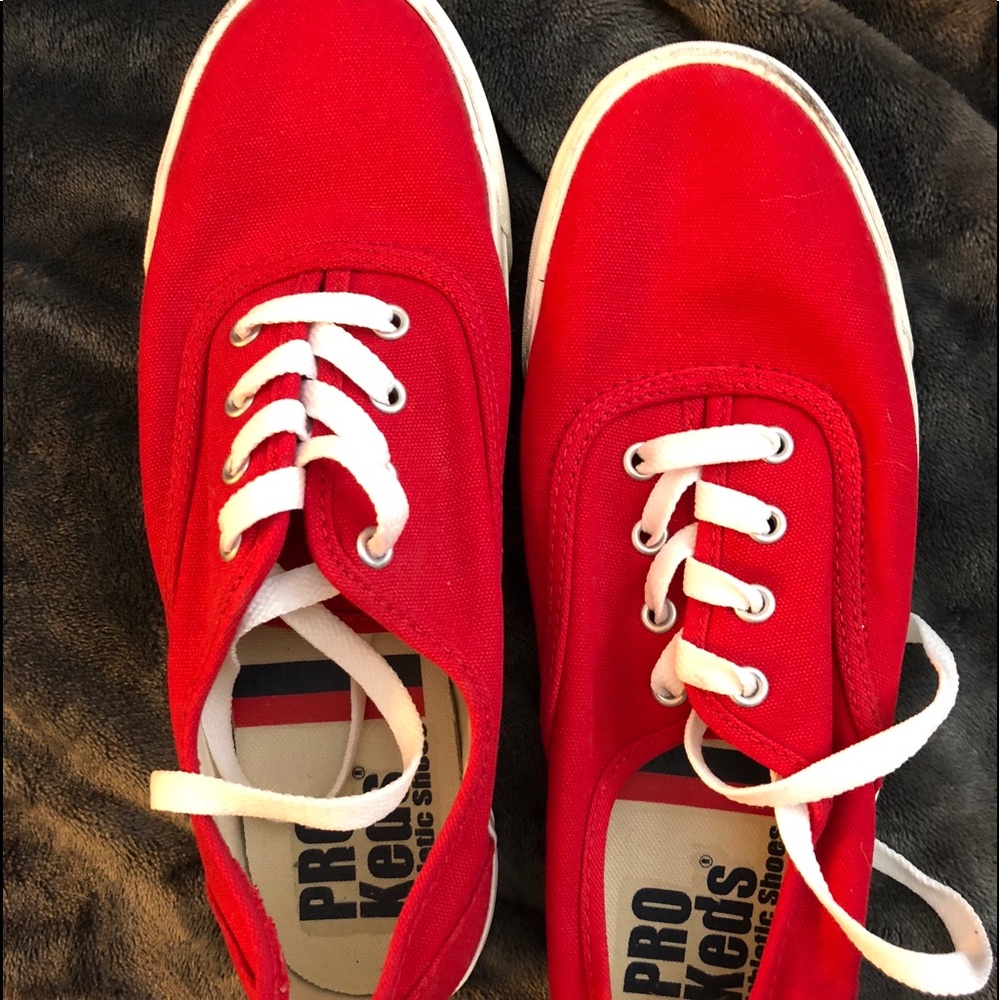 Barely worn red pro keds